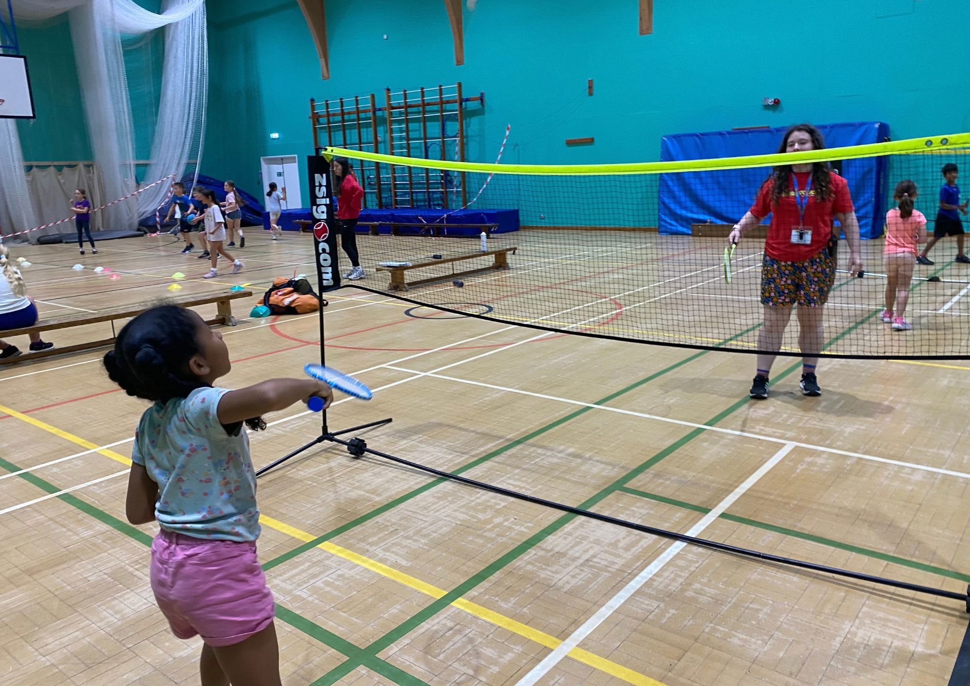 Barracudas Maidenhead camp child and staff badminton