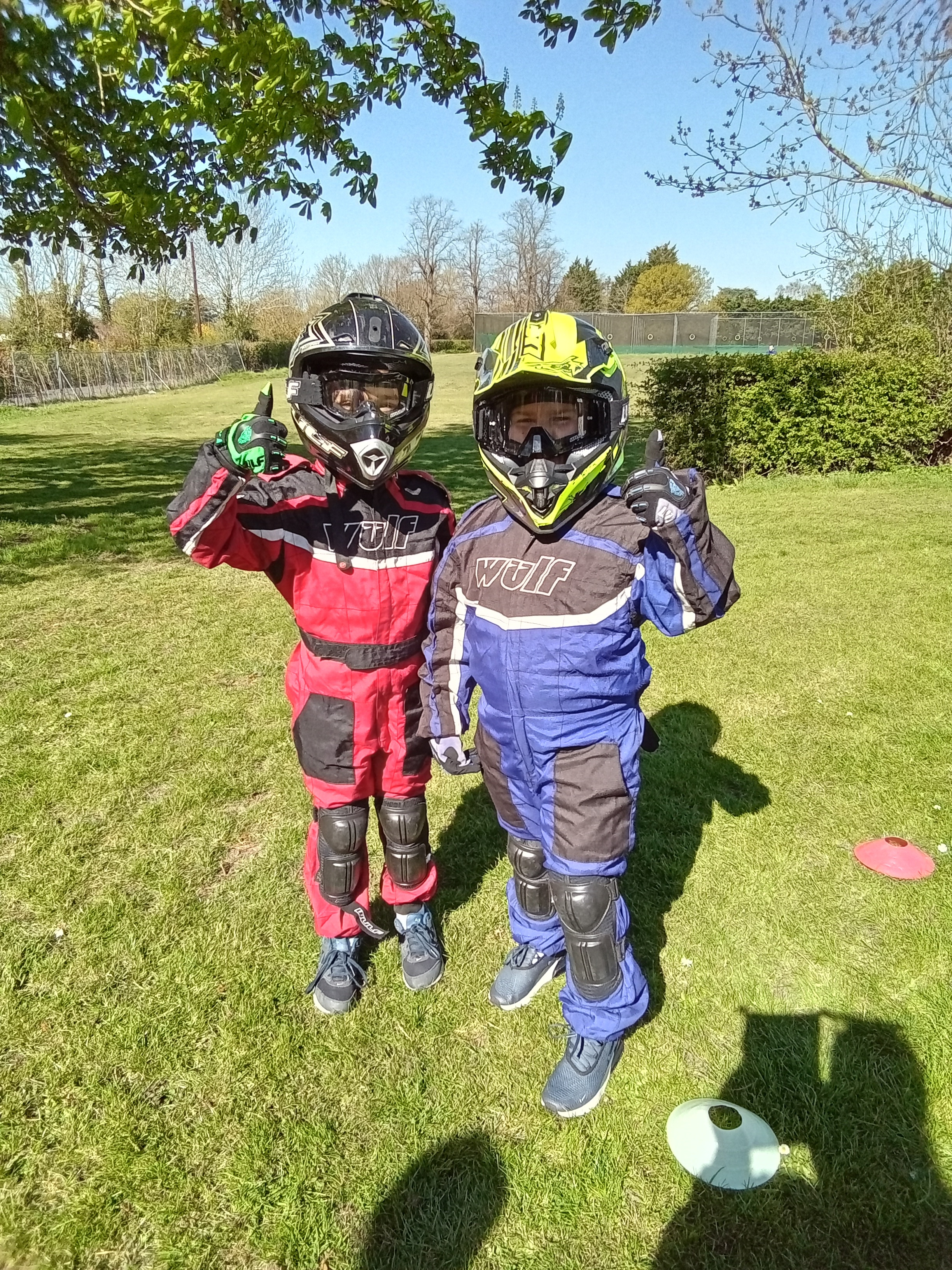 Children_in_Motor_sports_gear_at_Chigwell_holiday_camp_fixed.jpg