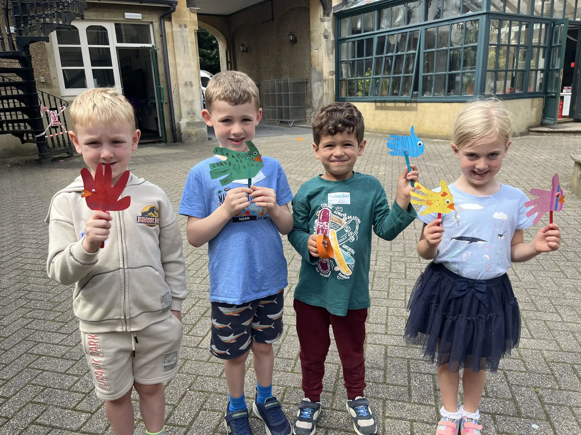 4-5 arts and crafts with lolipop animals Farnham.jpg