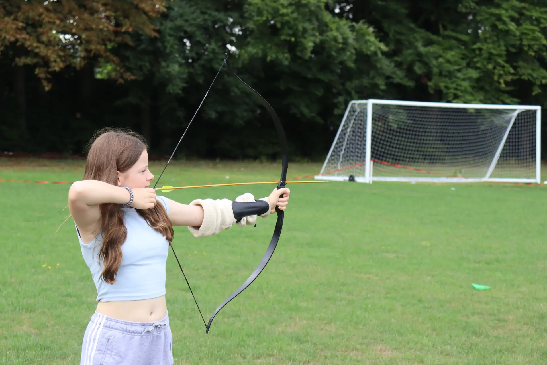archery girl 8-10.jpg