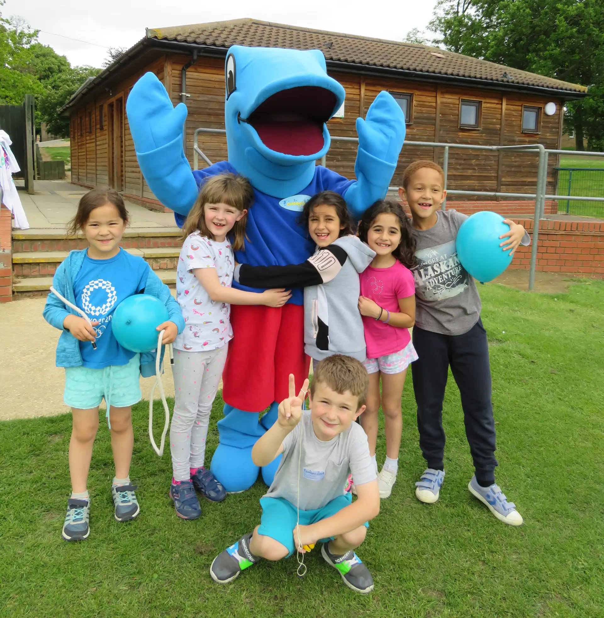 Barracudas Huntingdon camp group with Billy Barracudas.jpg