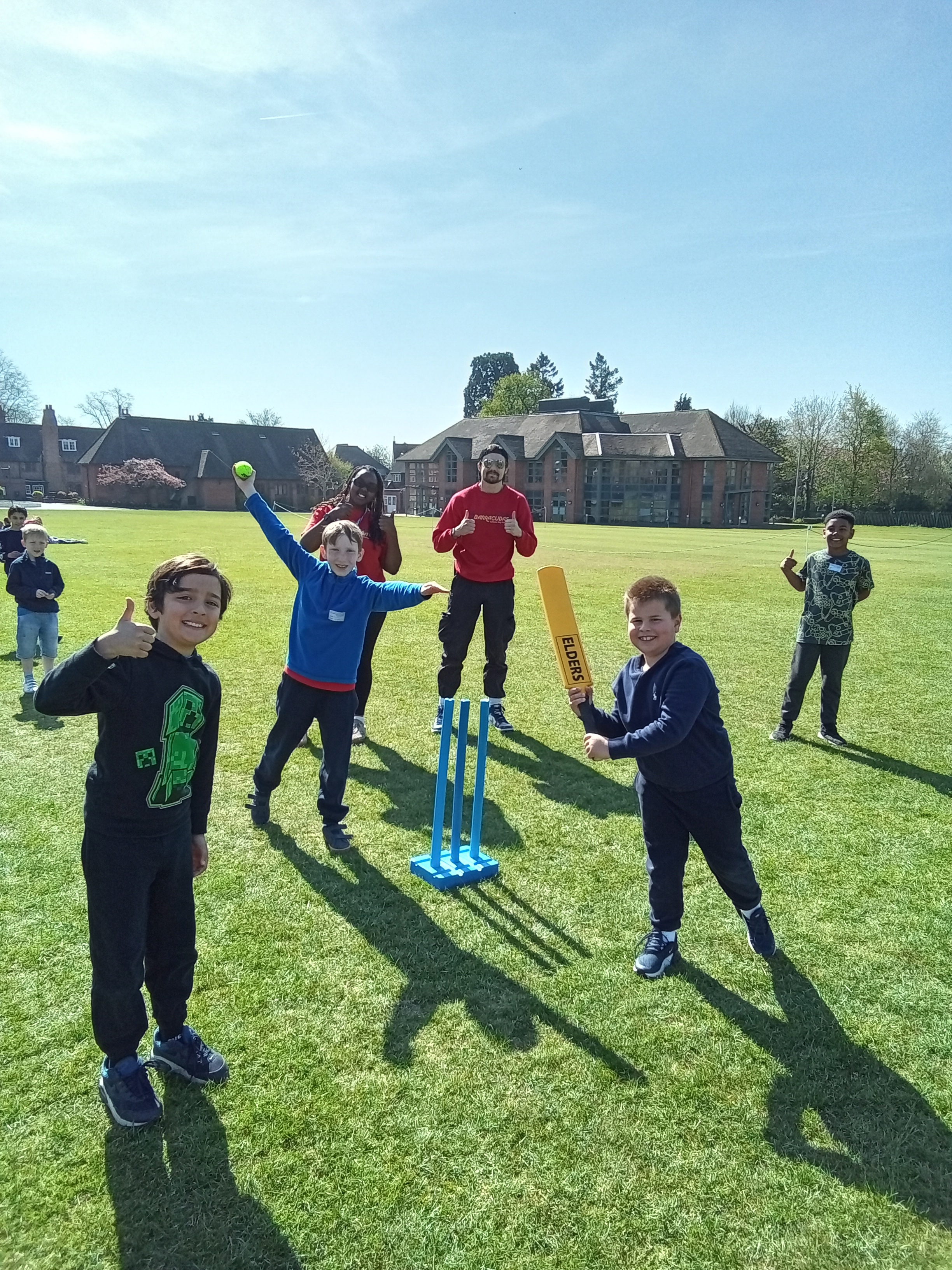 Chigwell activity camp cricket session.jpg