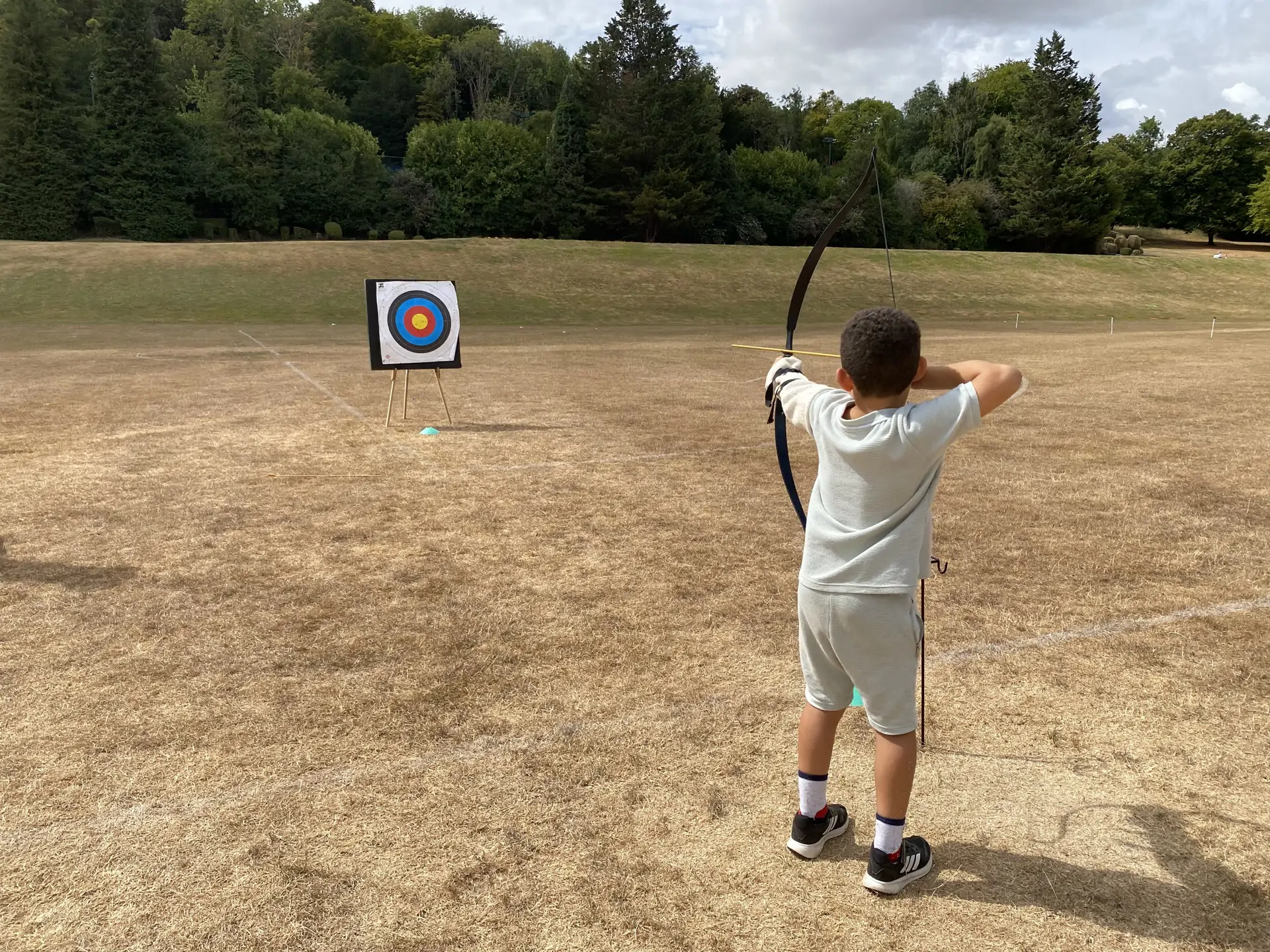 Archery at High Wycombe Barracucdas camp.jpg